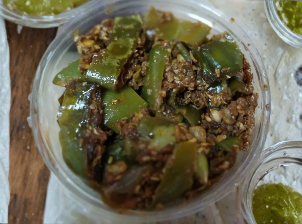 HYDERABADI MIRCH CURRY RECIPE
